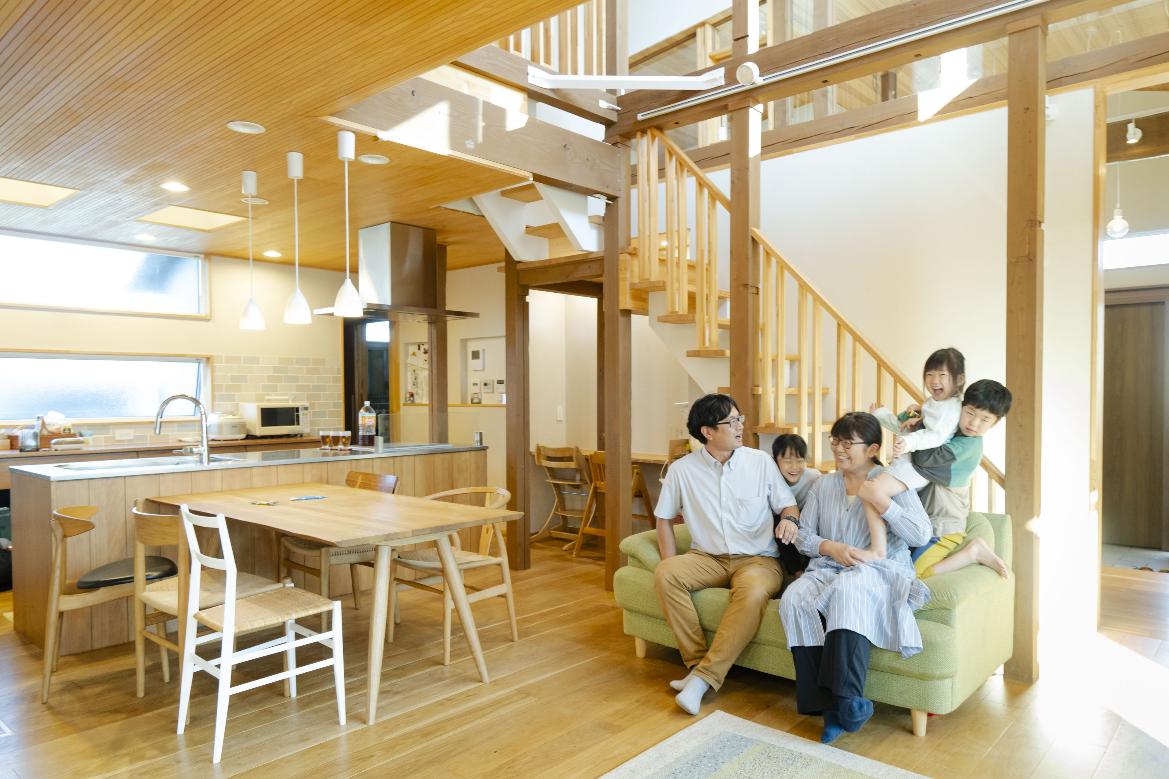 東信の住まいに、心ほどける新しい景色を。自然素材と確かな性能で、理想のリノベーションを。